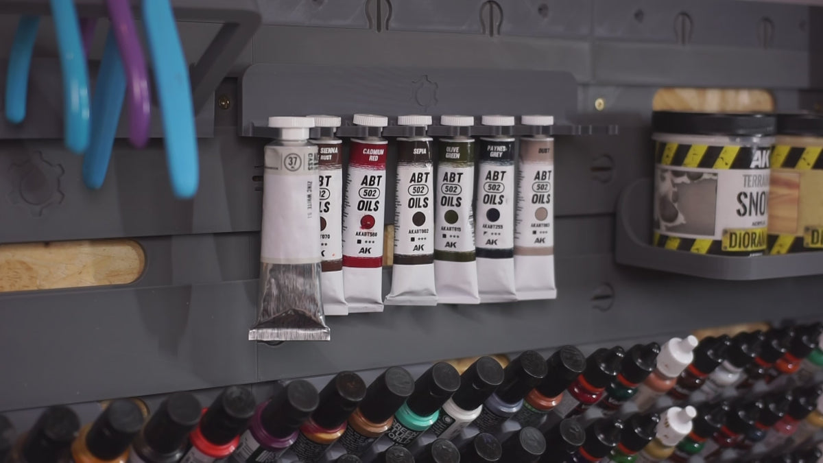 MHP - Oil Paint Hanger STL